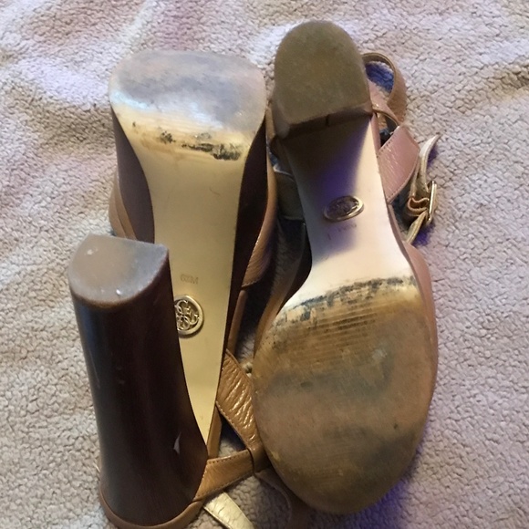 Guess Tan Vintage  heels - Picture 5 of 7